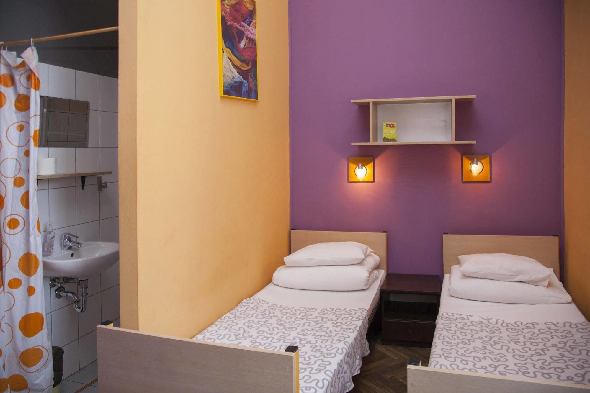 City Hostel Krakow Bagian luar foto